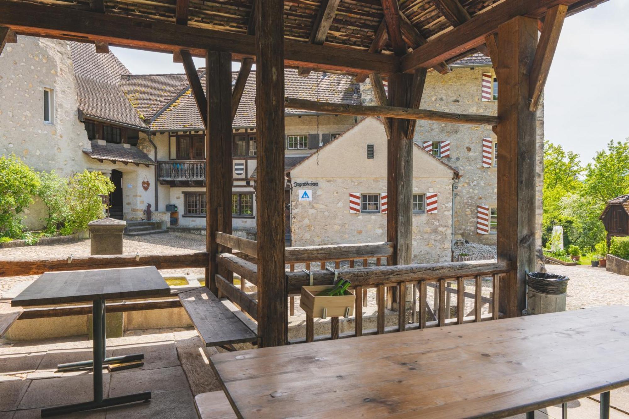 Brugg Youth Hostel Dış mekan fotoğraf